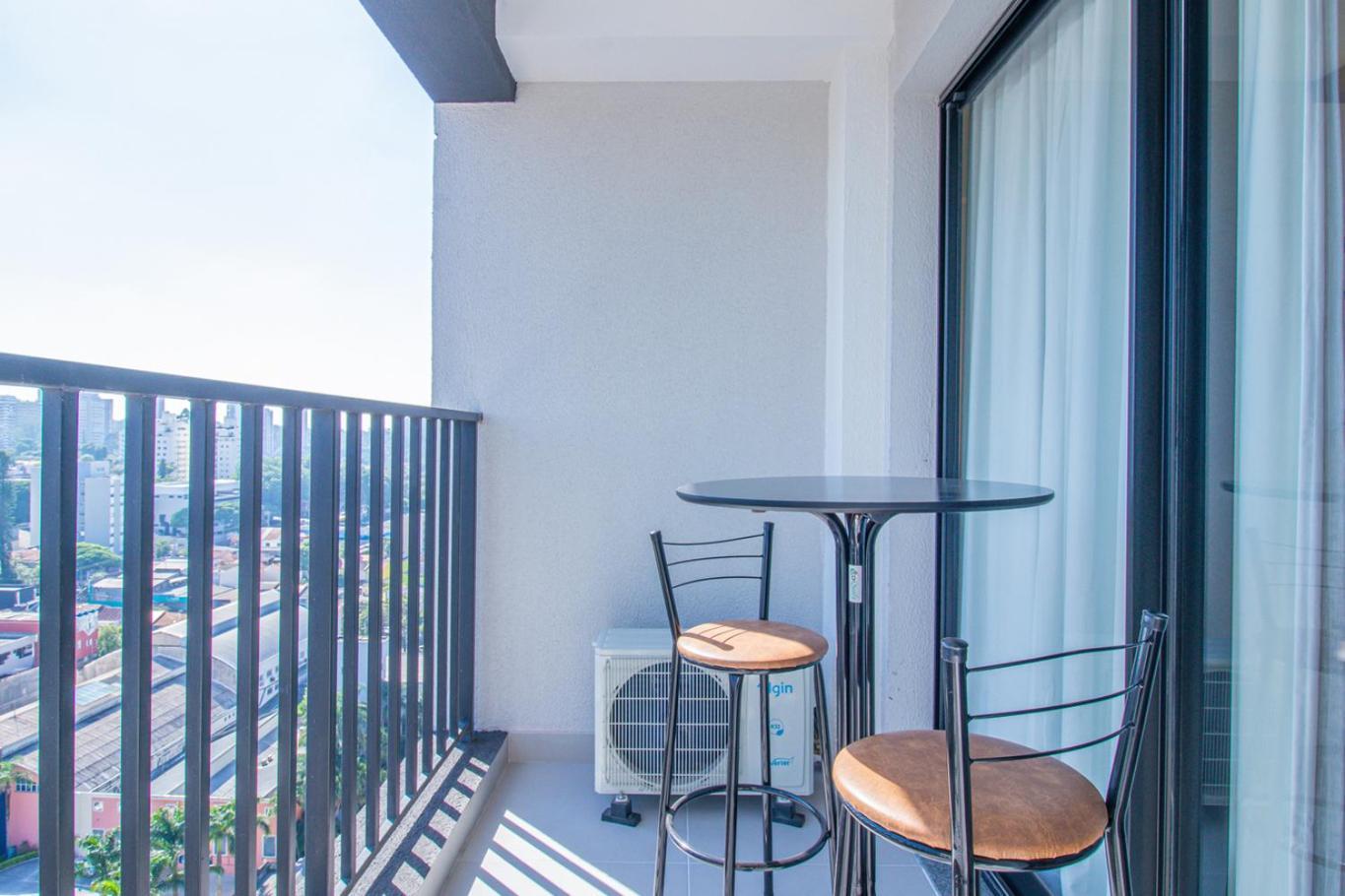 Elegante Com Varanda E Otima Localizacao Sao Paulo