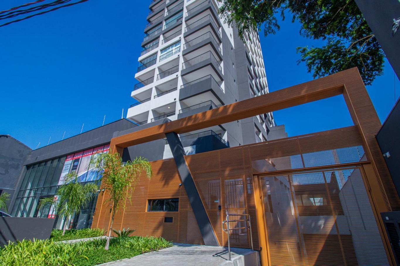 Elegante Com Varanda E Otima Localizacao Apartment