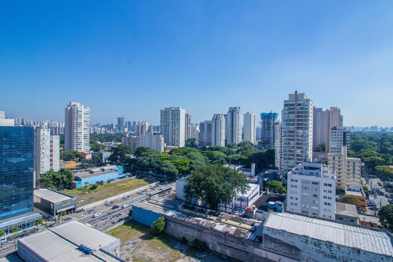 Apartamento Elegante Com Varanda E Otima Localizacao *